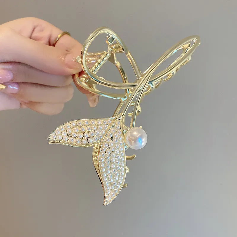 Flutter Pop Butterfly Claw Clip for Women | Trendy Hair Accessories